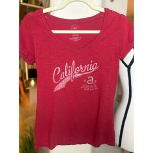 Forty Seven Brand Women's Red V-Neck California Angels T-shirt Small 2-6